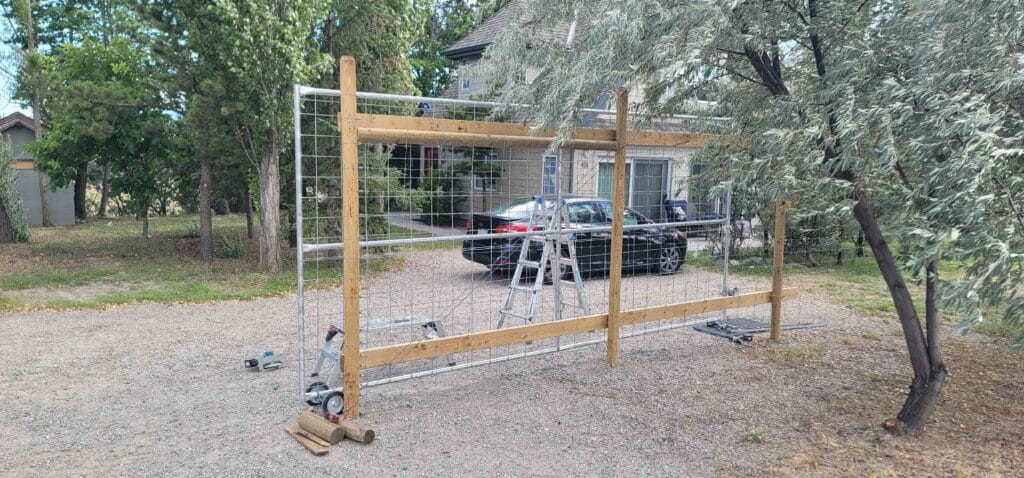 Barnay Contracting - Barcon - Fencing