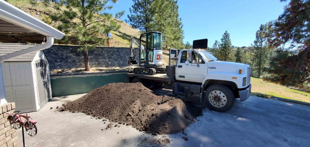 Barnay Contracting - Barcon - Topsoil and Aggregate Delivery and Installation