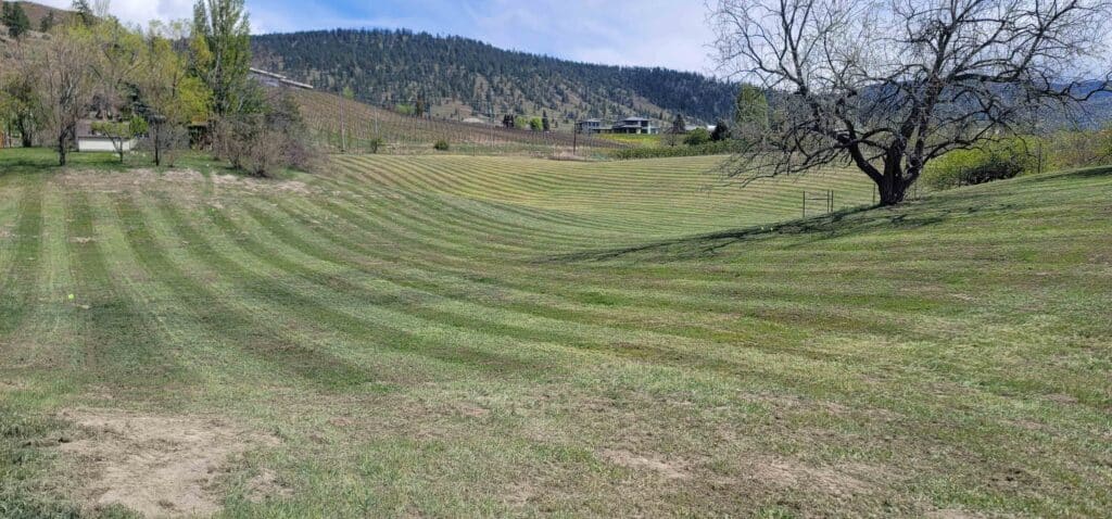 Barnay Contracting - Barcon - Tractor Work